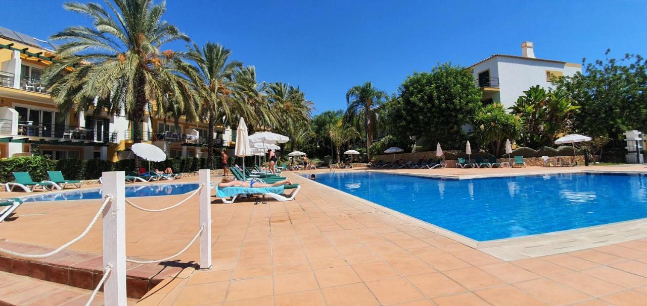 Nice 2 Bedroom Apartment Groundfloor Swimming Pool Tavira Exteriör bild